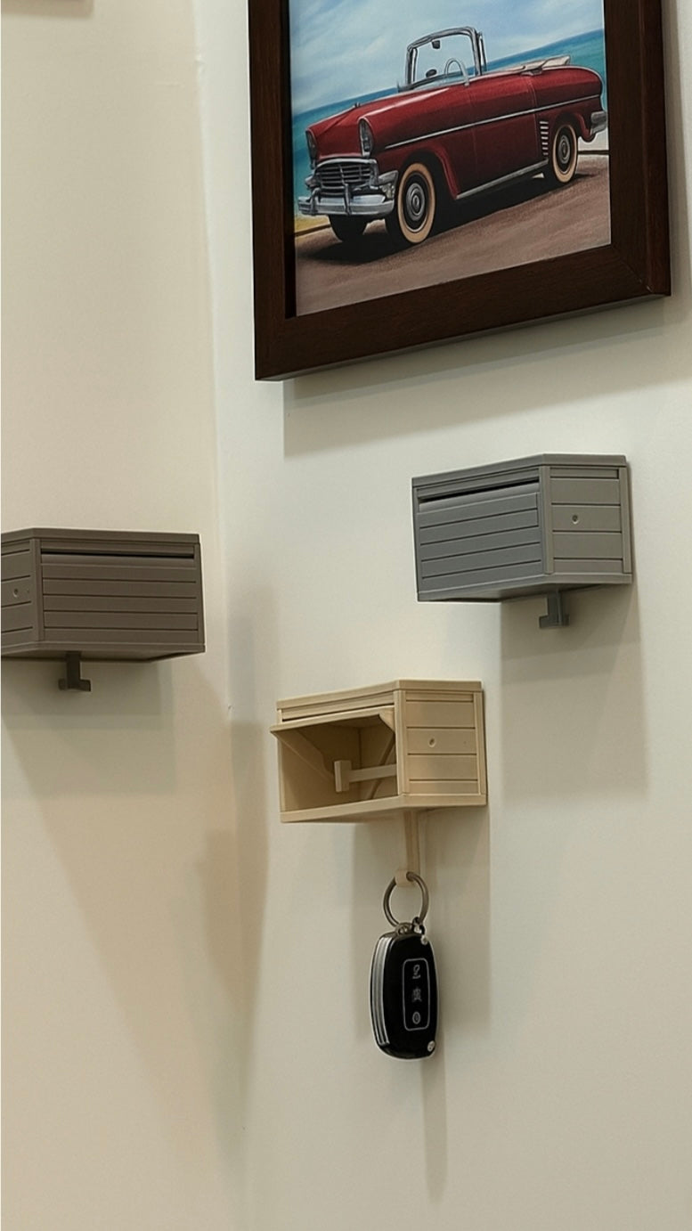 Garage Key Hanger (1:64 car fit)